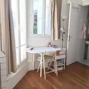  Appartement Located Flat In Saint-germain-des-prés France